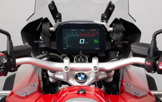 BMW Motorrad bringt Sonderausstattung Connectivity