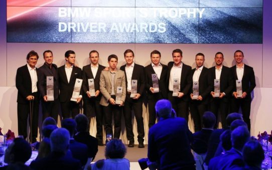 BMW Motorsport feiert Saisonabschluss in München und ehrt die erfolgreichsten Fahrer und Teams der BMW Sports Trophy