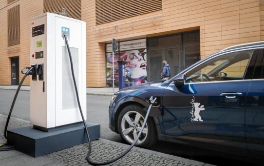 Filmfestival-Stars fahren elektrisch mit ABB und Audi