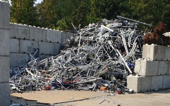 Schrottentsorgung Von ihrem standort durch professionelle Die Schrottabholung Oberhausen