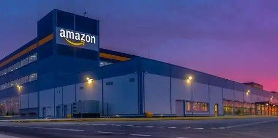 CO2 Neutralität mit Photovoltaik – Von Amazon Logistics lernen