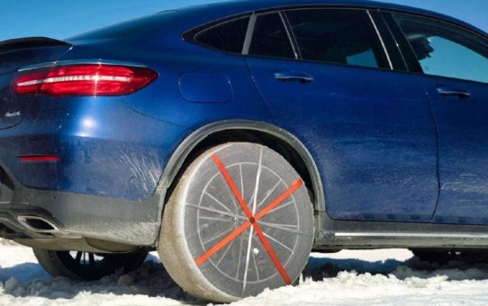 Textile Alternative zu Schneeketten: AutoSock als weltweit erstes Produkt nach neuer Europäischer Norm zertifiziert