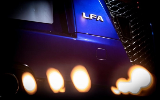 Lexus LFA feiert Geburtstag