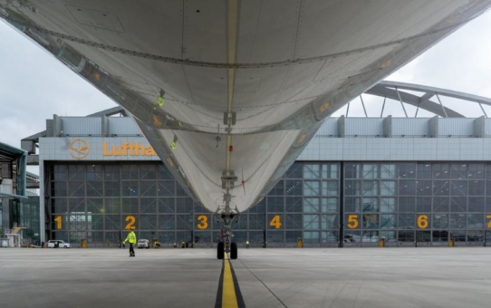 Corona-Krise lässt Umsatz von Lufthansa Technik um 40% fallen