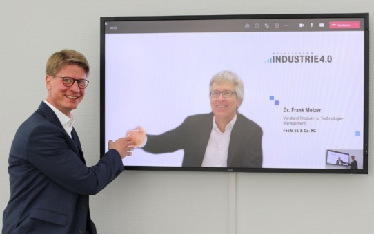 Plattform Industrie 4.0: Frank Possel-Dölken übernimmt Vorsitz des Lenkungskreises