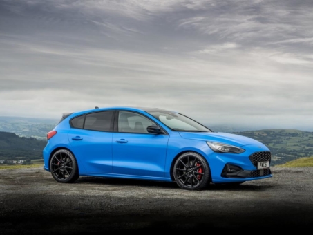 Ford Focus ST Edition begeistert mit Gewinde-Fahrwerk und agilstem Handling in der ST-Geschichte