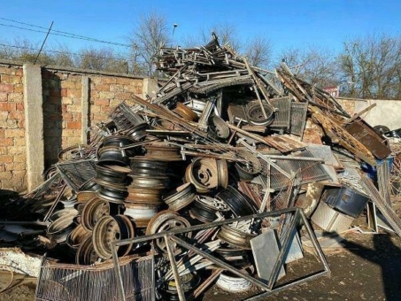 Die Schrottabholung Mönchengladbach entsorgt Ihren Metallschrott