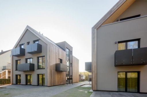 Schöner Lernen im Holzhaus mit Seeblick