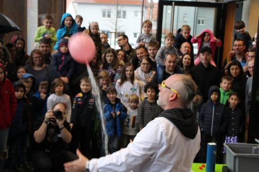 Kinder-Uni des explorhino startet im April