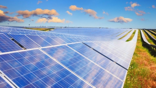 Die Fördermittel sind zu Ende – das Jahr noch nicht: Sun Contracting bietet mit Photovoltaik Contracting eine Lösung an