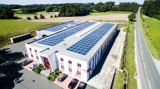 30 kW und 100 kW PV-Solar Anlagen in Nürnberg, Fürth, Erlangen und Forchheim