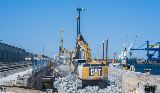 Neubau der Liegeplätze 31 und 32 im Überseehafen gestartet