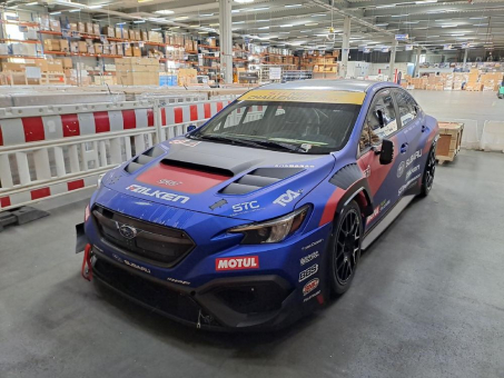 Yusen Logistics transportiert Subaru-Rennwagen für 24-Stunden-Rennen am Nürburgring