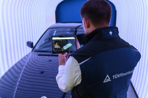 TÜV Rheinland: Digitale Fahrzeugbewertung mit Jacobs Gruppe