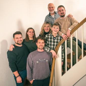 Das Mainzer Familien-Start-Up green mama solutions belebt die Wände und sucht nach Unterstützung für sein wegweisendes Projekt: nachhaltige Fassadenbegrünung mit Geotextilien.