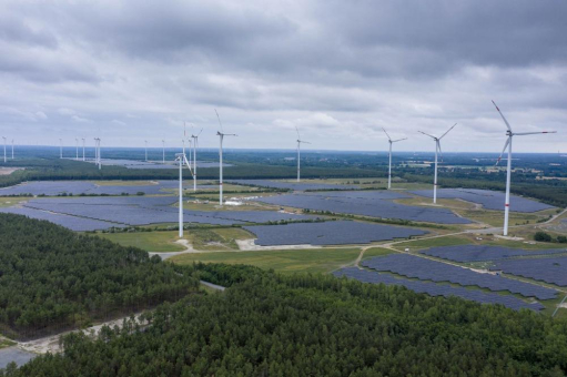 GP JOULE, TERRAVENT und Steinbock EE nehmen zweiten Abschnitt des Energiepark Lausitz in Betrieb