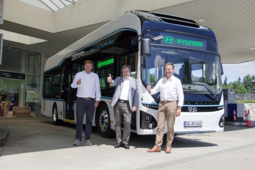 Hyundai startet Testbetrieb mit ELEC CITY Fuel Cell Bus in München