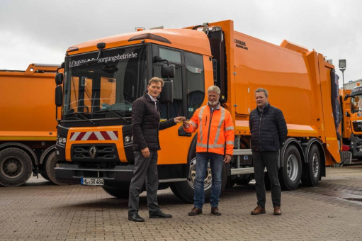 Renault Trucks übergibt D Access an die Stadt Lübeck