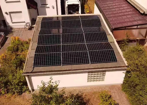 Eigenversorgung mit Solarenergie aus Dach Solaranlage - Photovoltaik-Anlage schlüsselfertig in Betzenstein, Pegnitz und Gräfenberg