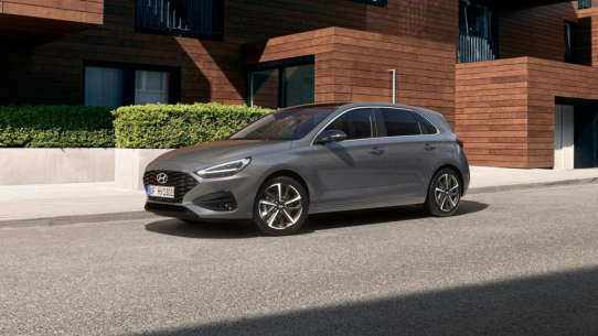 Hyundai i30 Facelift: Erfolgreicher Kompakter jetzt noch vernetzter