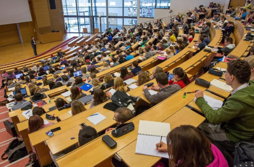 TU Ilmenau startet neuen Studiengang "Betriebs-wirtschaftslehre mit technischer Orientierung"