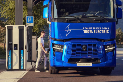 Trucker-Treffen wird elektrisch: Renault Trucks zeigt Innovationen in Nassenheide