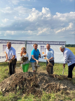 Next2Sun begeht Spatenstich für die erste vertikale Agri-PV Großanlage Ostdeutschlands