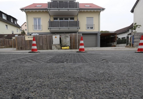 Flächenbündige Schachtabdeckung, ohne Höhen und Tiefen