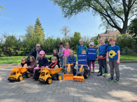 Fantasie trifft Bauwelt: Kita-Kinder begeistern bei Goldbeck-Malwettbewerb