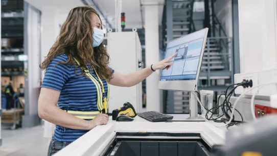 "Store of the Future": IKEA in Zagreb lanciert Micro Fulfillment-Robotik