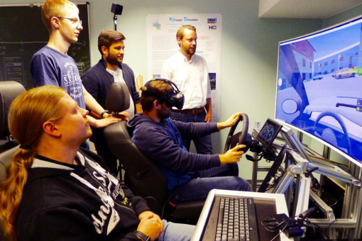 Mehr Drive durch Flexibilität - einzigartiger Fahrsimulator entwickelt