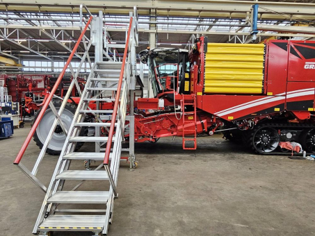 Grimme entscheidet sich für  HYMER-Steigtechnik